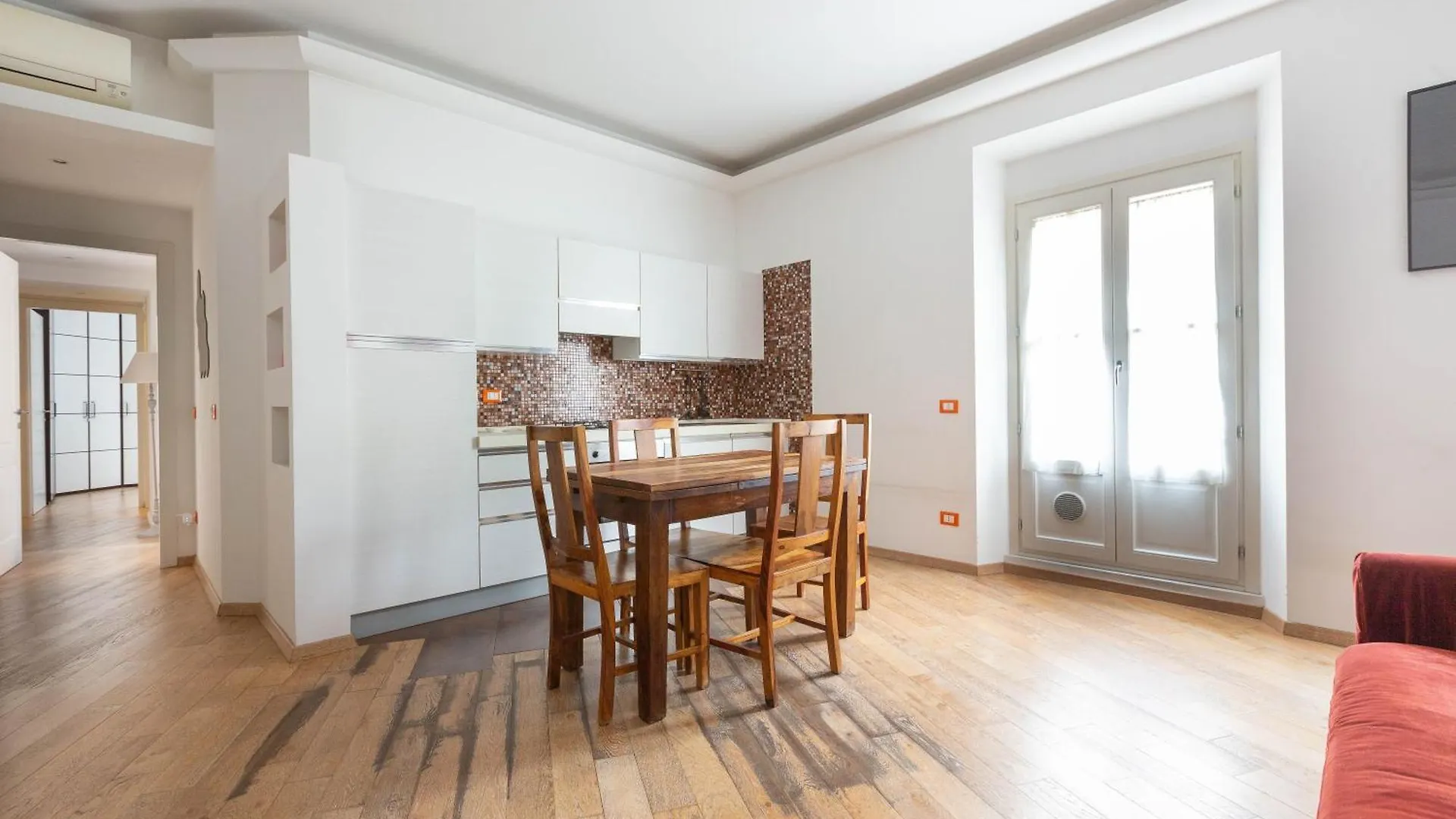 Porta Romana Comfy Apartment Milan 0*,  Italy
